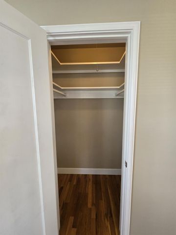 1406 N Thorne Avenue, Fresno, CA 93728