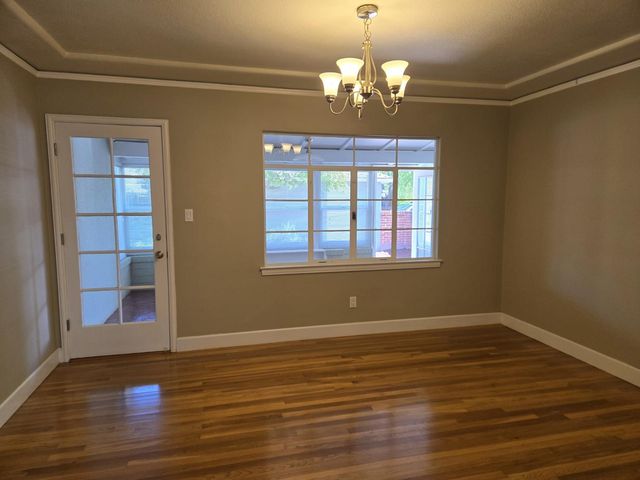 1406 N Thorne Avenue, Fresno, CA 93728