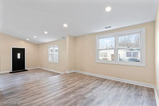 1421 Loretta Avenue, Joliet, IL 60436