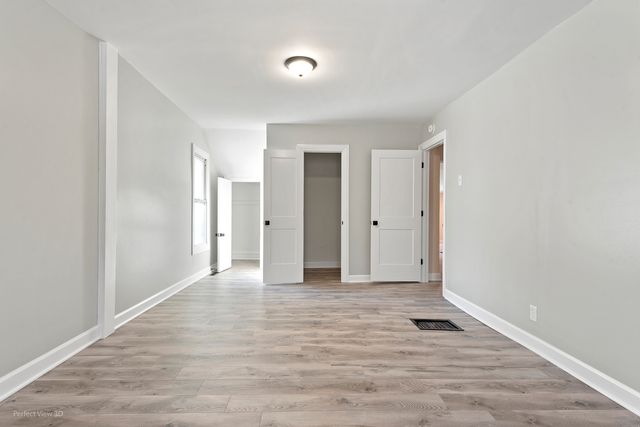 1421 Loretta Avenue, Joliet, IL 60436