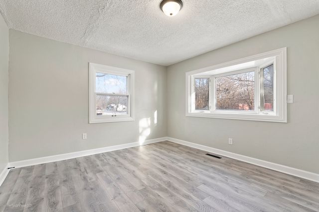 1421 Loretta Avenue, Joliet, IL 60436