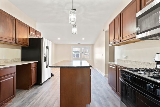 1421 Loretta Avenue, Joliet, IL 60436