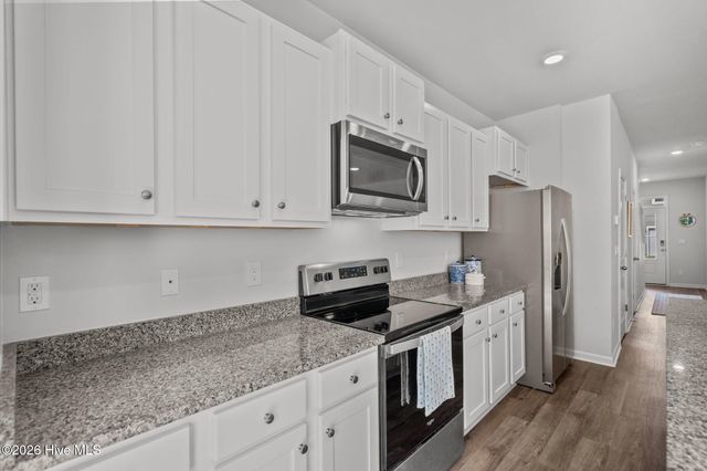 6660 Lemon Lane, Wilmington, NC 28412