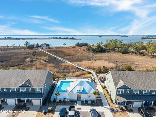 6660 Lemon Lane, Wilmington, NC 28412