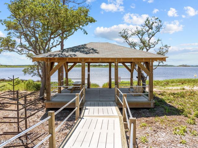 6660 Lemon Lane, Wilmington, NC 28412