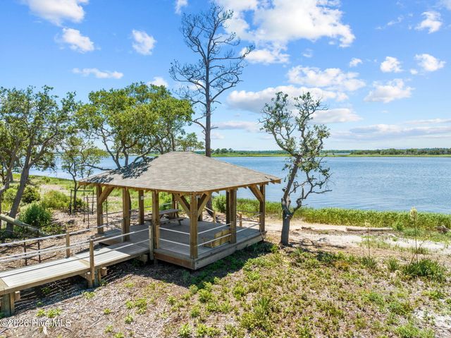 6660 Lemon Lane, Wilmington, NC 28412