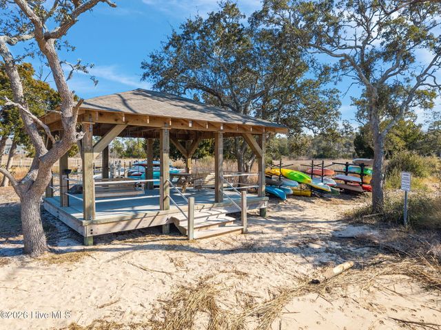 6660 Lemon Lane, Wilmington, NC 28412