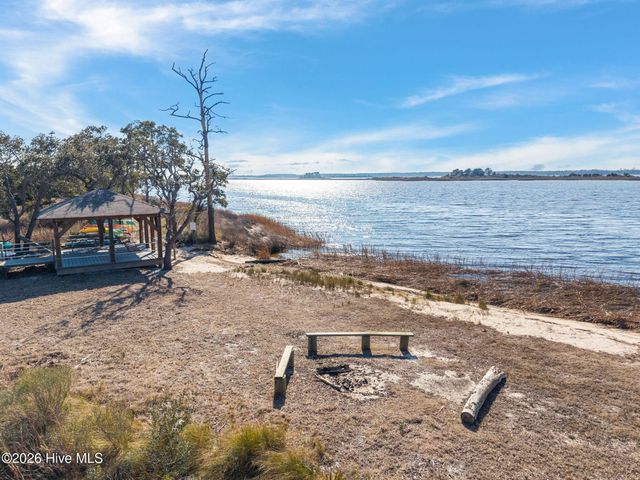 6660 Lemon Lane, Wilmington, NC 28412