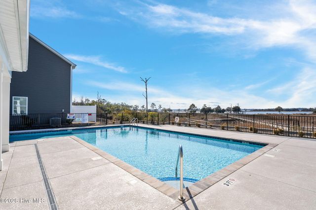 6660 Lemon Lane, Wilmington, NC 28412