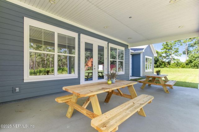 47333 TURKEY TOWN Lane, Hilliard, FL 32046