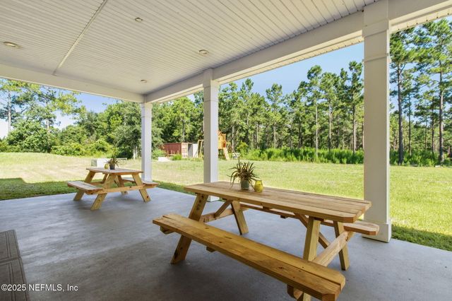 47333 TURKEY TOWN Lane, Hilliard, FL 32046