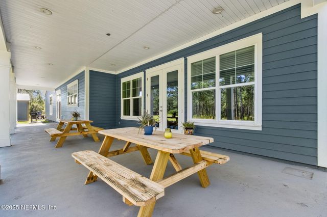 47333 TURKEY TOWN Lane, Hilliard, FL 32046