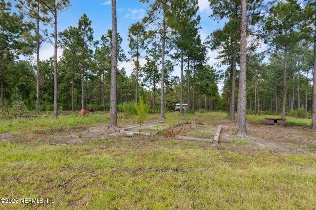 47333 TURKEY TOWN Lane, Hilliard, FL 32046