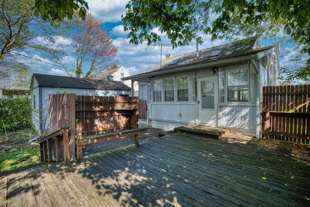 989 Davis Avenue, Newark, OH 43055