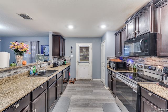 12218 Childers Way, San Antonio, TX 78252