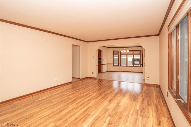 60 Picadilly Court 7A, Kent, OH 44240