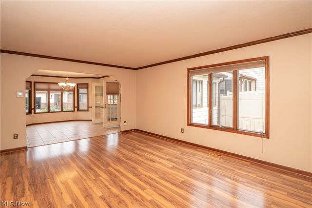 60 Picadilly Court 7A, Kent, OH 44240