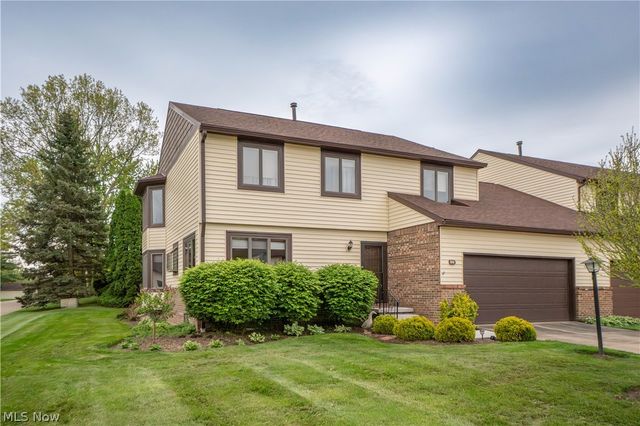 60 Picadilly Court 7A, Kent, OH 44240