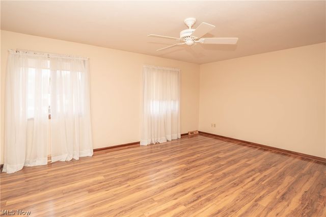 60 Picadilly Court 7A, Kent, OH 44240