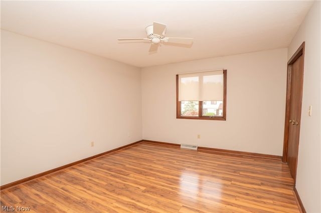 60 Picadilly Court 7A, Kent, OH 44240