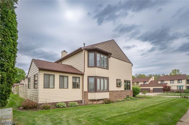 60 Picadilly Court 7A, Kent, OH 44240