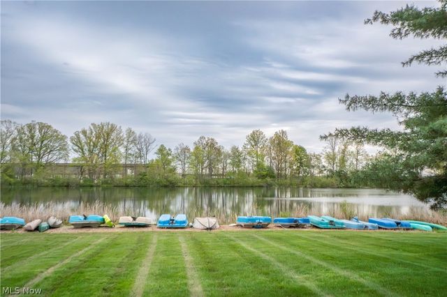 60 Picadilly Court 7A, Kent, OH 44240