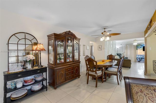 304 SW 68th Avenue, Pembroke Pines, FL 33023