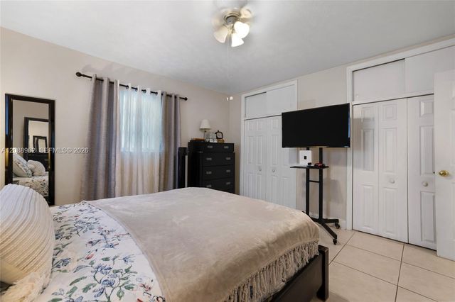 304 SW 68th Avenue, Pembroke Pines, FL 33023