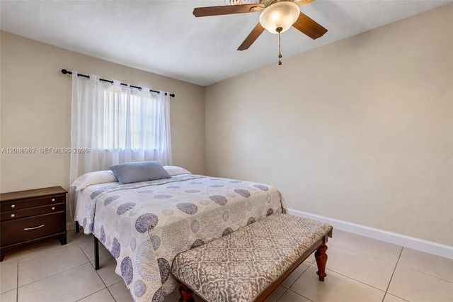 304 SW 68th Avenue, Pembroke Pines, FL 33023
