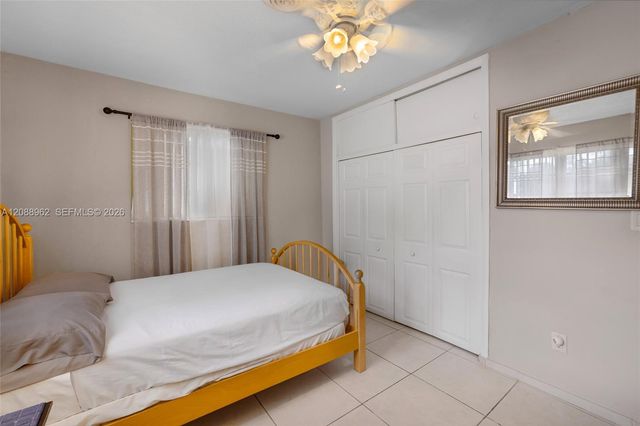 304 SW 68th Avenue, Pembroke Pines, FL 33023