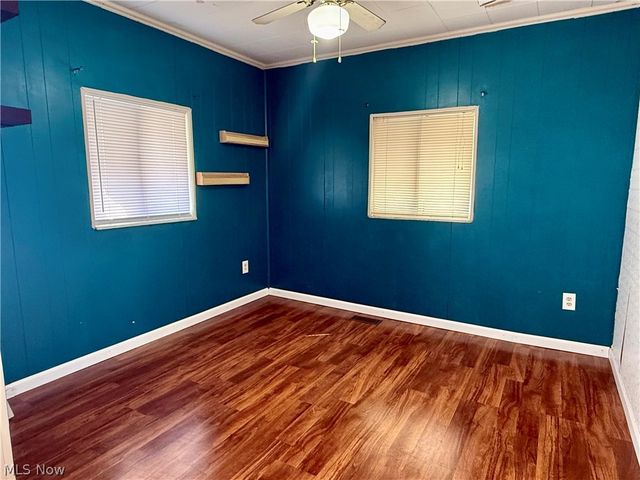 1206 W Virginia Avenue, Parkersburg, WV 26104