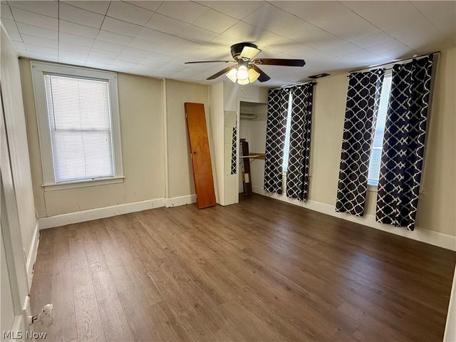 1206 W Virginia Avenue, Parkersburg, WV 26104