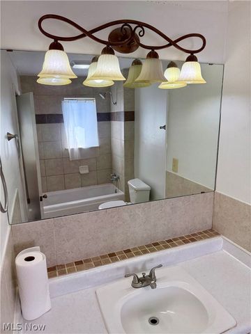 1206 W Virginia Avenue, Parkersburg, WV 26104