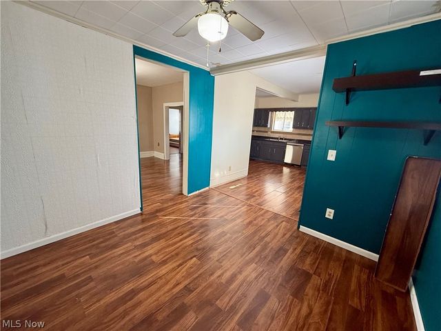 1206 W Virginia Avenue, Parkersburg, WV 26104