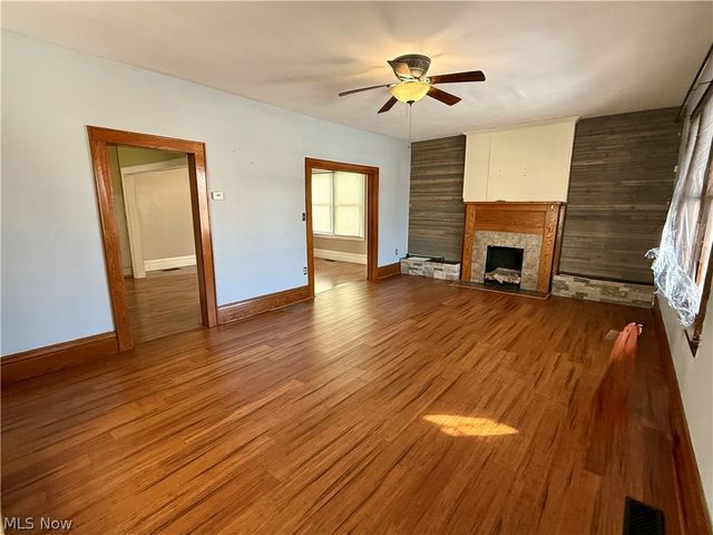 1206 W Virginia Avenue, Parkersburg, WV 26104