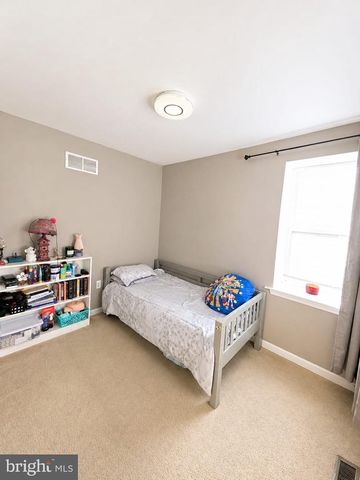 304 N 4TH ST, Reading, PA 19601