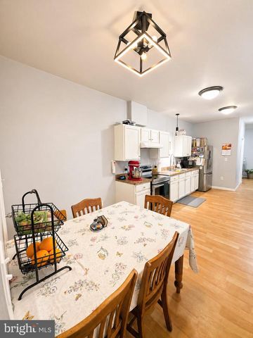 304 N 4TH ST, Reading, PA 19601