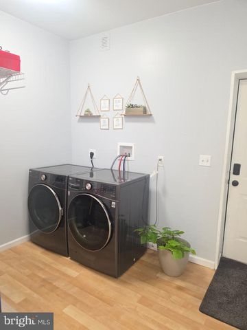 304 N 4TH ST, Reading, PA 19601