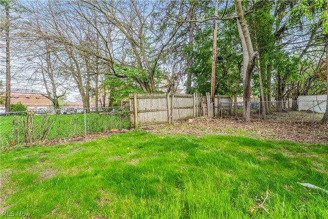 18155 Libby Road, Maple Heights, OH 44137