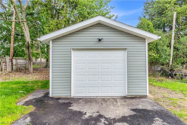 18155 Libby Road, Maple Heights, OH 44137