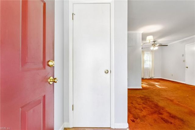 266 Monroe AVE, Newport News, VA 23608