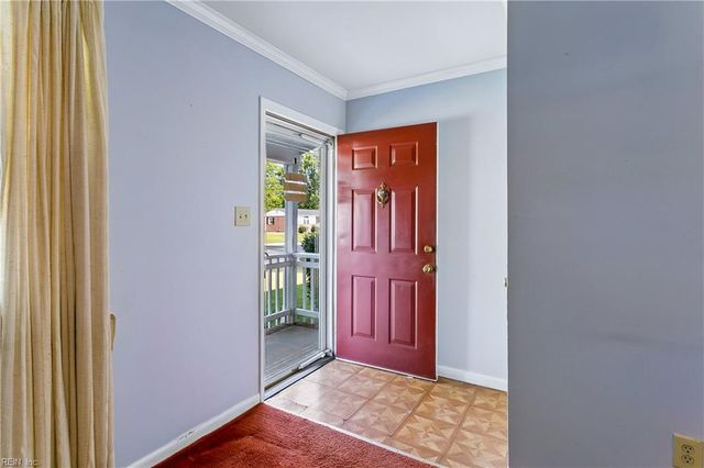 266 Monroe AVE, Newport News, VA 23608