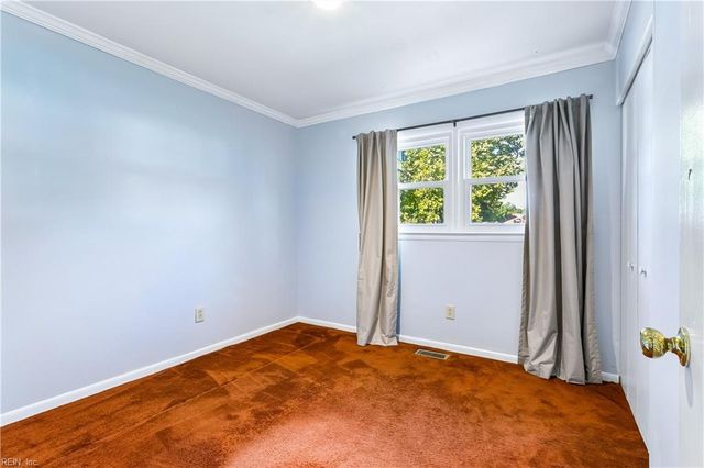 266 Monroe AVE, Newport News, VA 23608