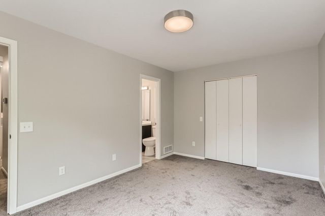 1318 Boardwalk Place, Minneapolis, MN 55411