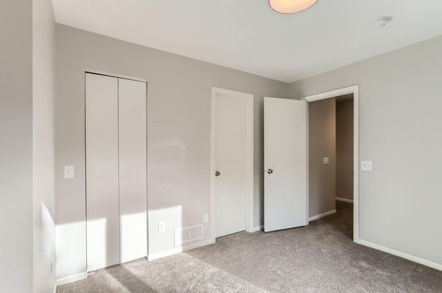 1318 Boardwalk Place, Minneapolis, MN 55411