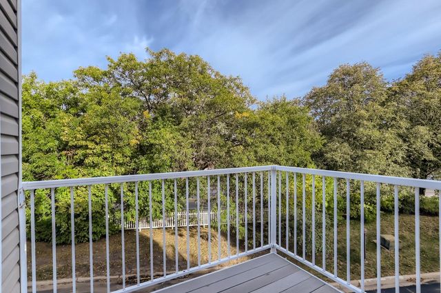 1318 Boardwalk Place, Minneapolis, MN 55411