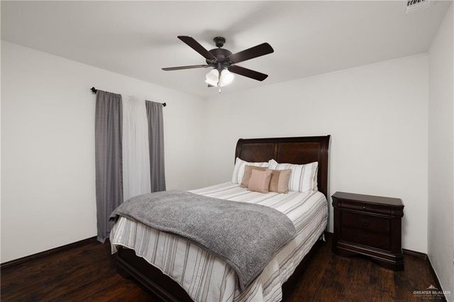 110 S Penitas Avenue, La Joya, TX 78560