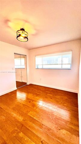 1700 NW N River Dr 404, Miami, FL 33125