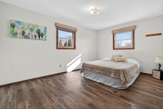 1201 APPLETON STREET, Menasha, WI 54952