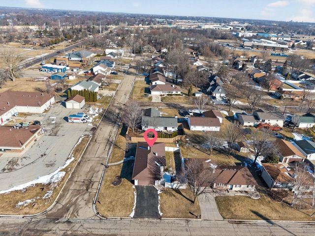 1201 APPLETON STREET, Menasha, WI 54952